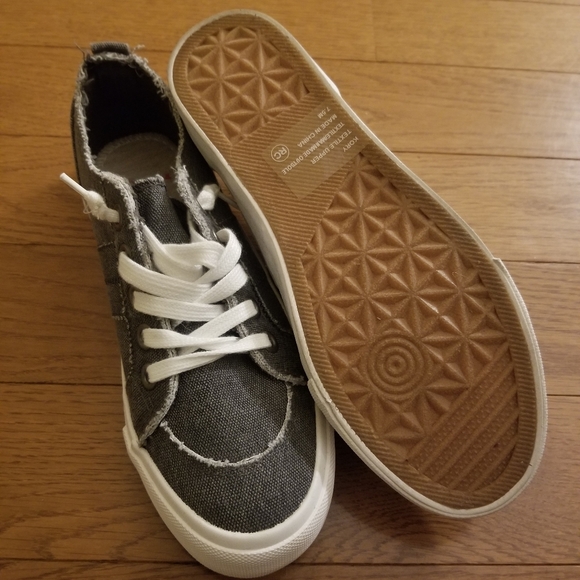 Jellypop Sneakers, NWOT - Picture 2 of 6